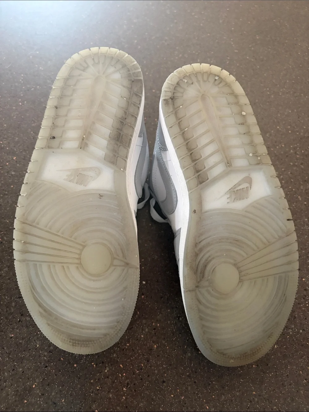 Nike womens low